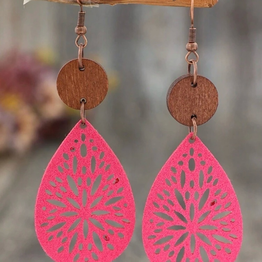 Chic Pink and Brown Teardrop Earrings